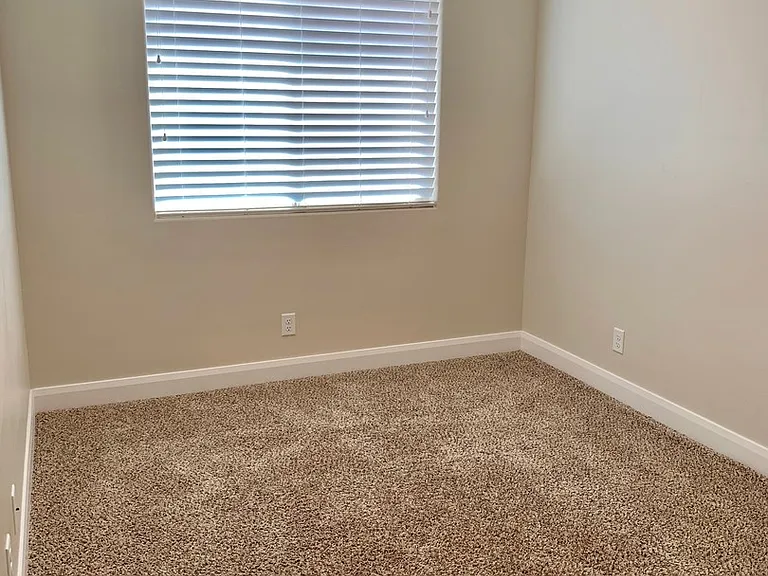 2525 Bella Vista Dr — Photo 17