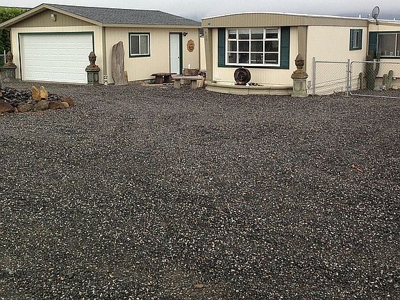 2nd image of 930 Orchard Dr SW #5859
