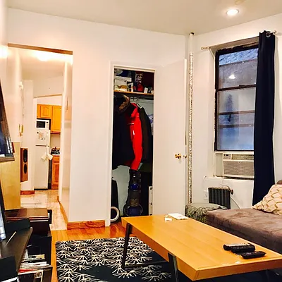 Rented by Level Group | media 7