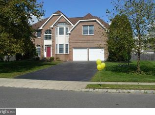 22 Milburne Ln, Robbinsville, NJ 08691