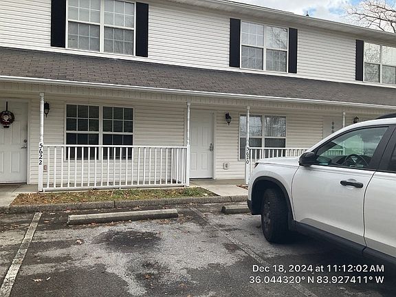 3rd image of 5606 Boxwood Garden Way #5620