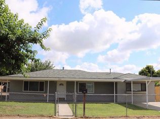 382 Salisbury St, Porterville, CA 93257
