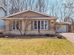 1303 S Williston St, Wheaton, IL 60189