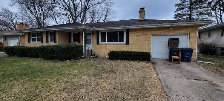 1st image of 113 Concord Dr