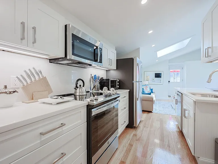 93A Granite St — Photo 9