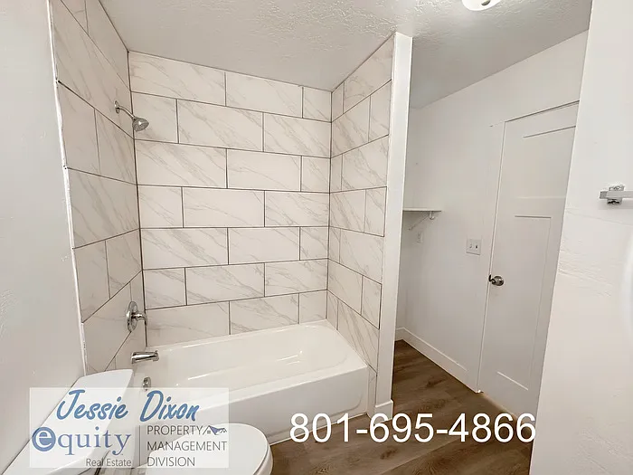 224 W 2350 N — Photo 10