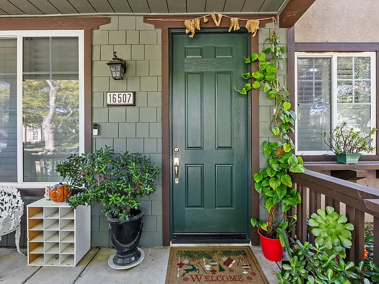16507 Manassas St — Photo 2