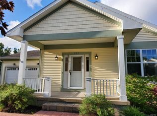 222 Linenhall St, Camillus, NY 13031