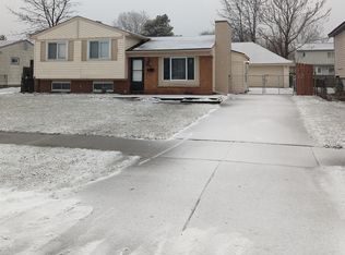 15844 Springhill St, Romulus, MI 48174