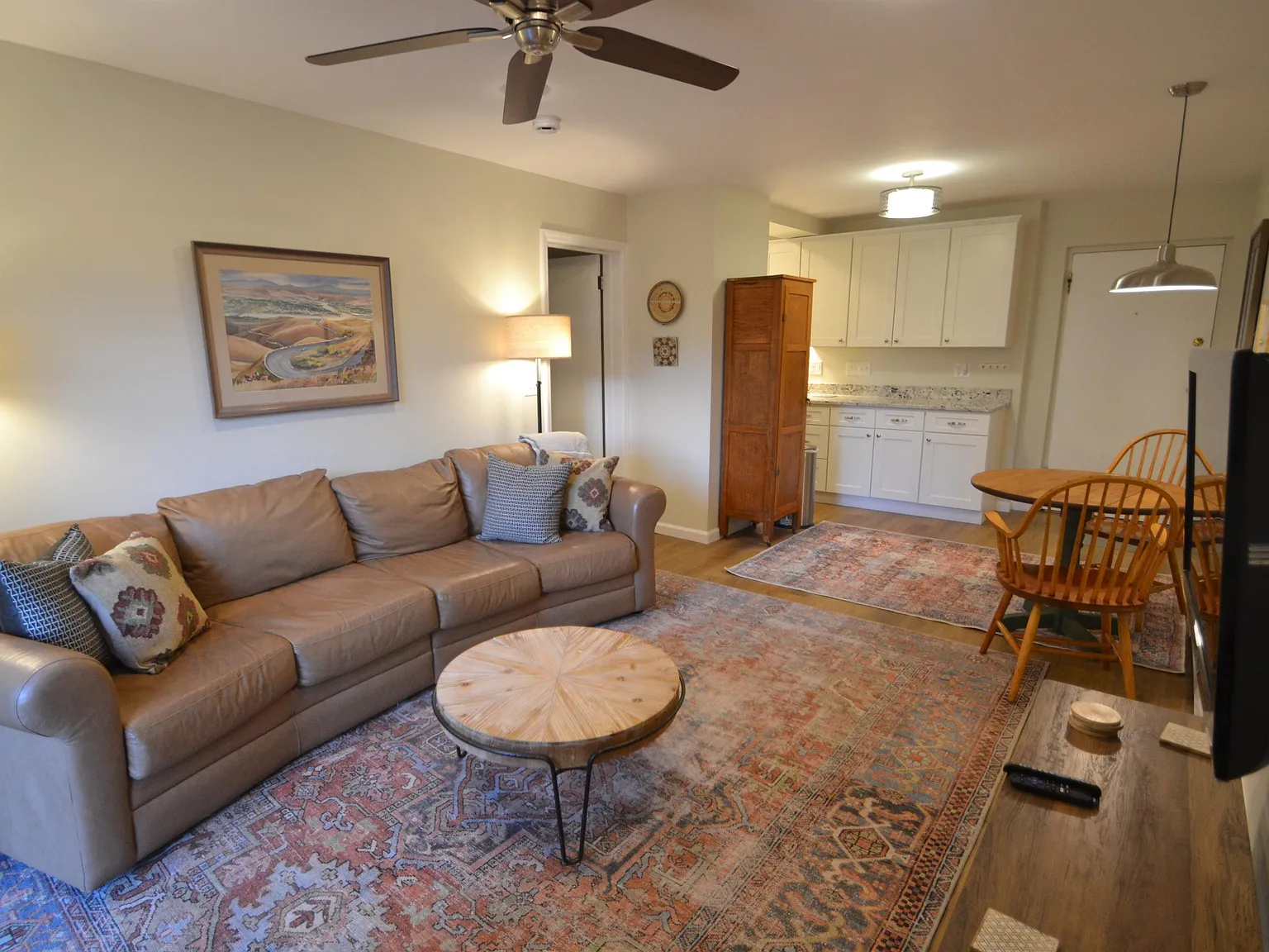 15R — Photo 2