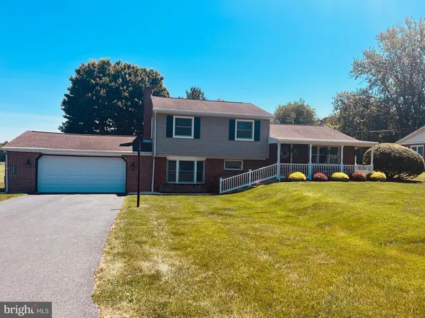 222 Hempt Rd, Mechanicsburg, PA 17050