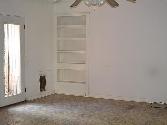 3rd image of 6220 Stratford Pl