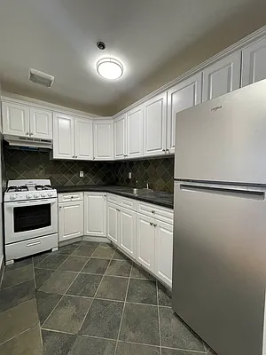 Rented by Skyward | media 12