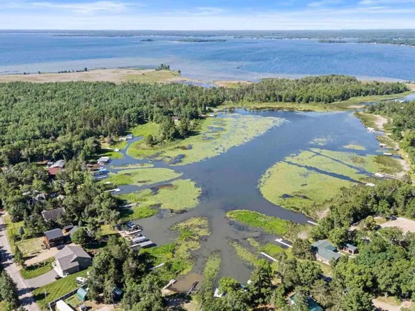31527 Stewarts Bay Dr, Pequot Lakes, MN 56472