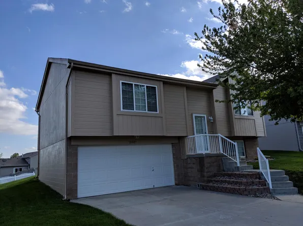 18007 Edna St, Omaha, NE 68136