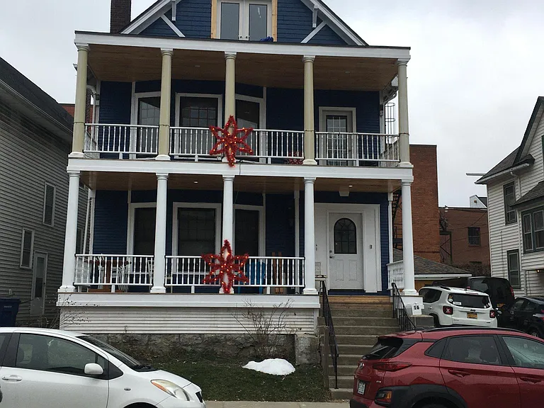 16 Glendale Pl #LOWER — Photo 6