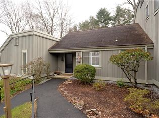 98A Heritage Vlg, Southbury, CT 06488
