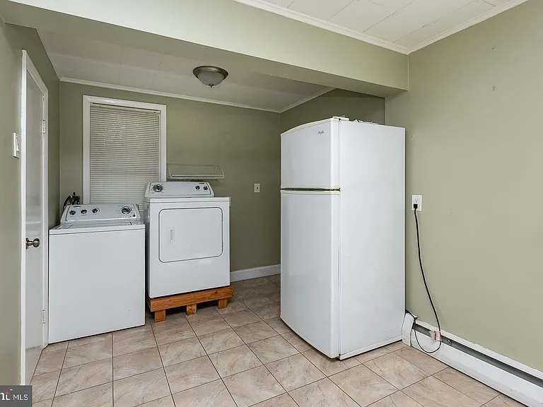 334 E Conestoga Rd — Photo 18