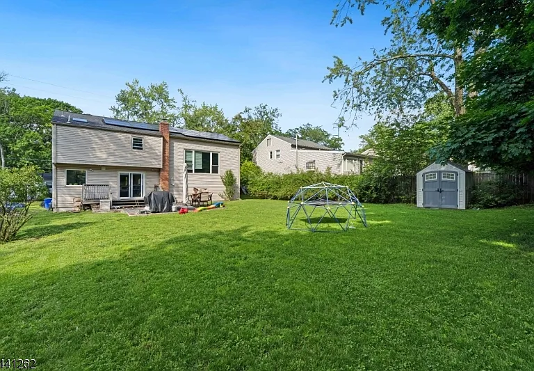 42 Brandon Ave — Photo 30
