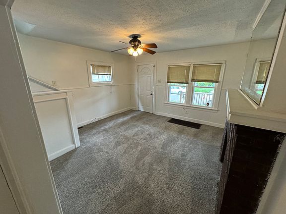 3rd image of 661 Hanford St #659