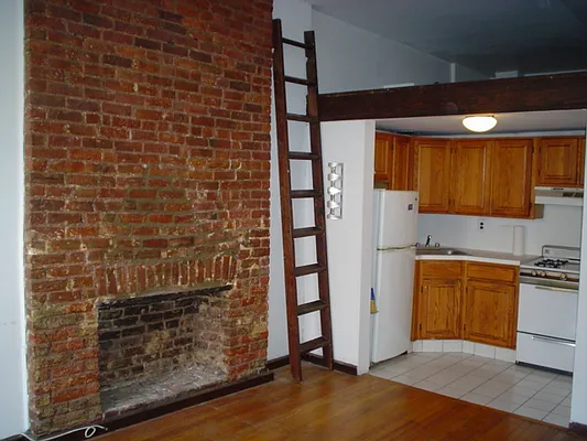 Rented by Chartwell Manhattan Realty | media 4