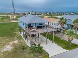13219 Jolly Roger Dr, Freeport, TX 77541