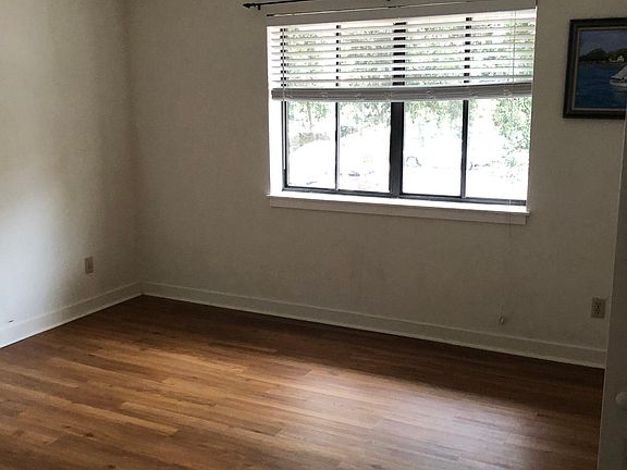 4th image of 25 Deallyon Ave APT 124