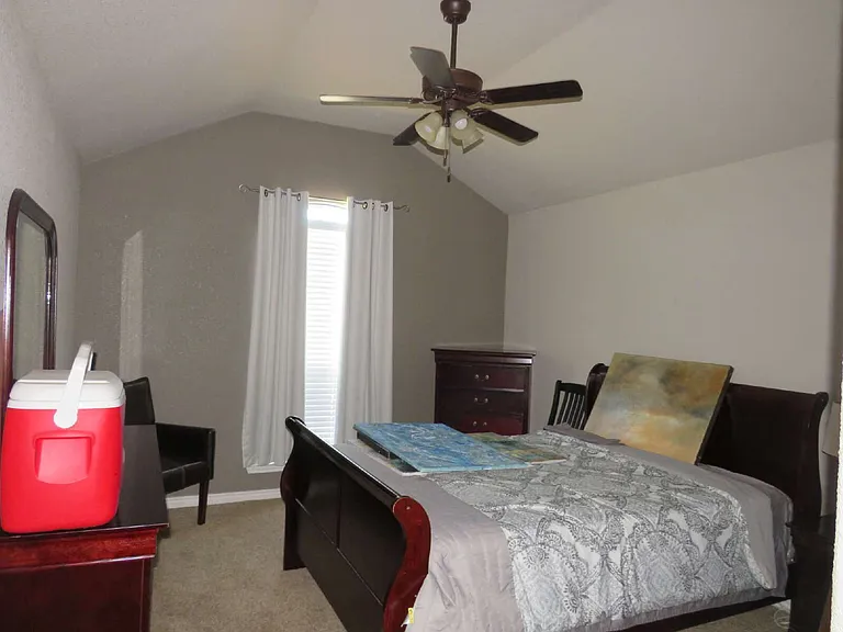 9805 Kaitlyn Dr — Photo 14
