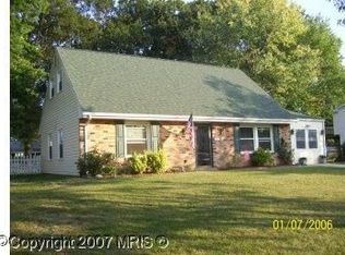 907 Waddell Rd, Waldorf, MD 20602