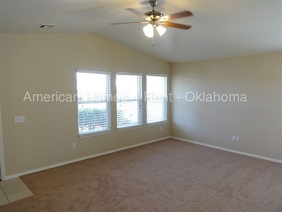 2nd image of 2525 Dayflower Ln #0