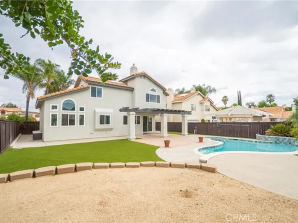 41349 Magnolia St, Murrieta, CA 92562