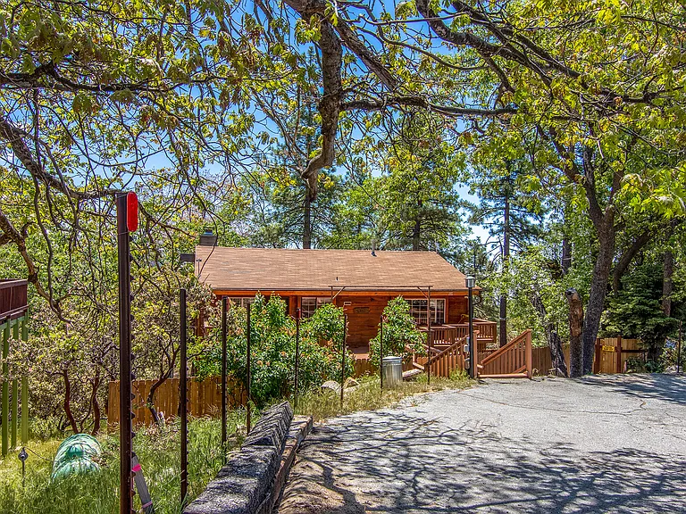 24800 Marion Ridge Dr — Photo 5