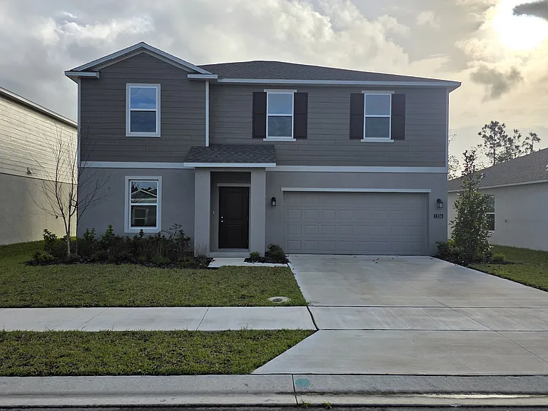 1326 Belle Isle Ln — Photo 1