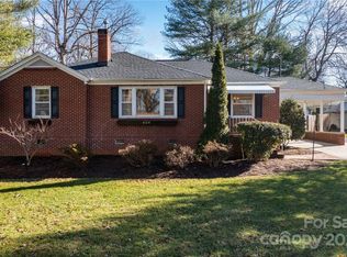 408 2nd Ave NW, Conover, NC 28613