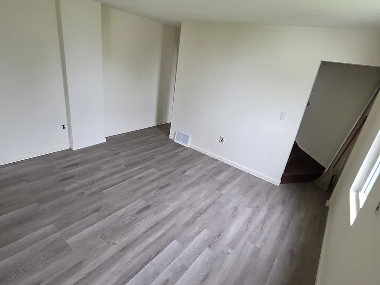 56 Merrifield Pl — Photo 7