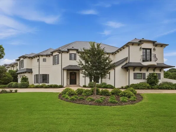 4153 Idlewild Dr, Fort Worth, TX 76107