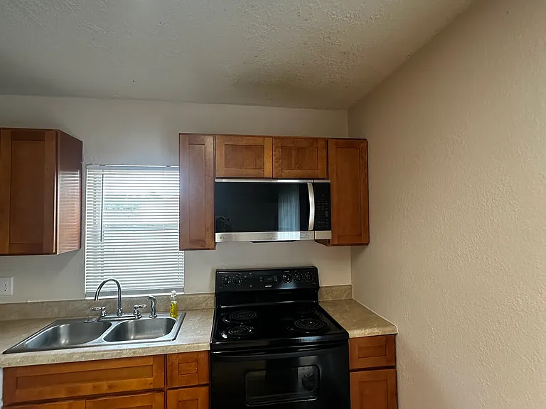 1849 Van Allen Cir — Photo 11