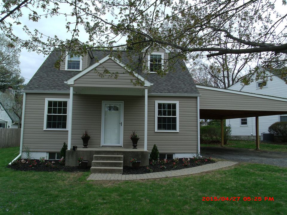 13 Spring St