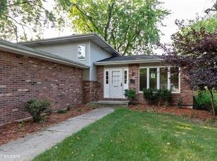 515 Whelan St, Lockport, IL 60441