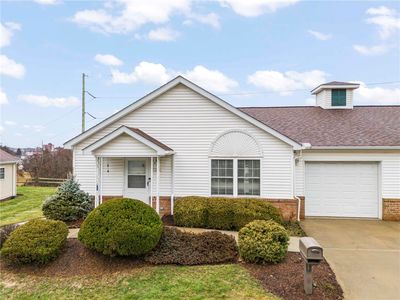 221 Village Ct S, Washington, PA, 15301