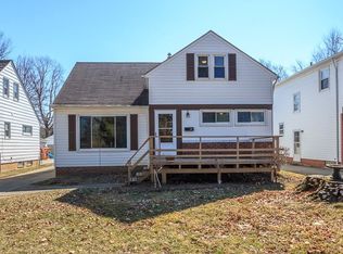 32224 Lake Shore Blvd, Eastlake, OH 44095