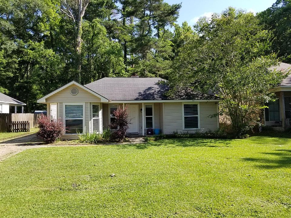 1st image of 17667 Lawnside Ave