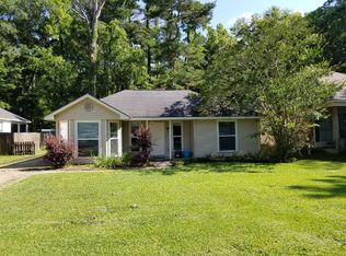17667 Lawnside Ave, Greenwell Springs, LA 70739