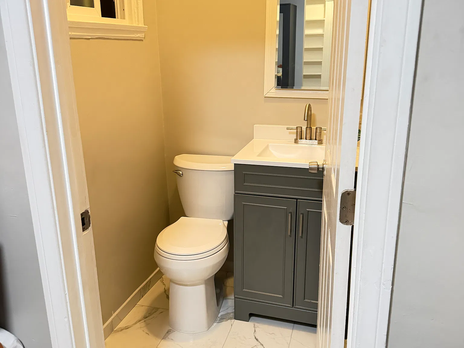 1248 W 24th St — Photo 3