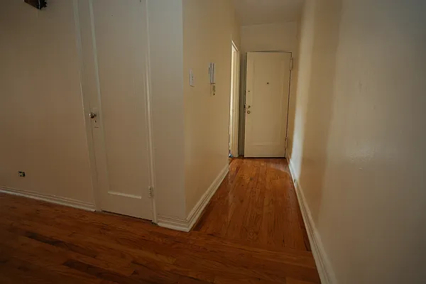 Rented by Norman Raindel, LREB | media 55