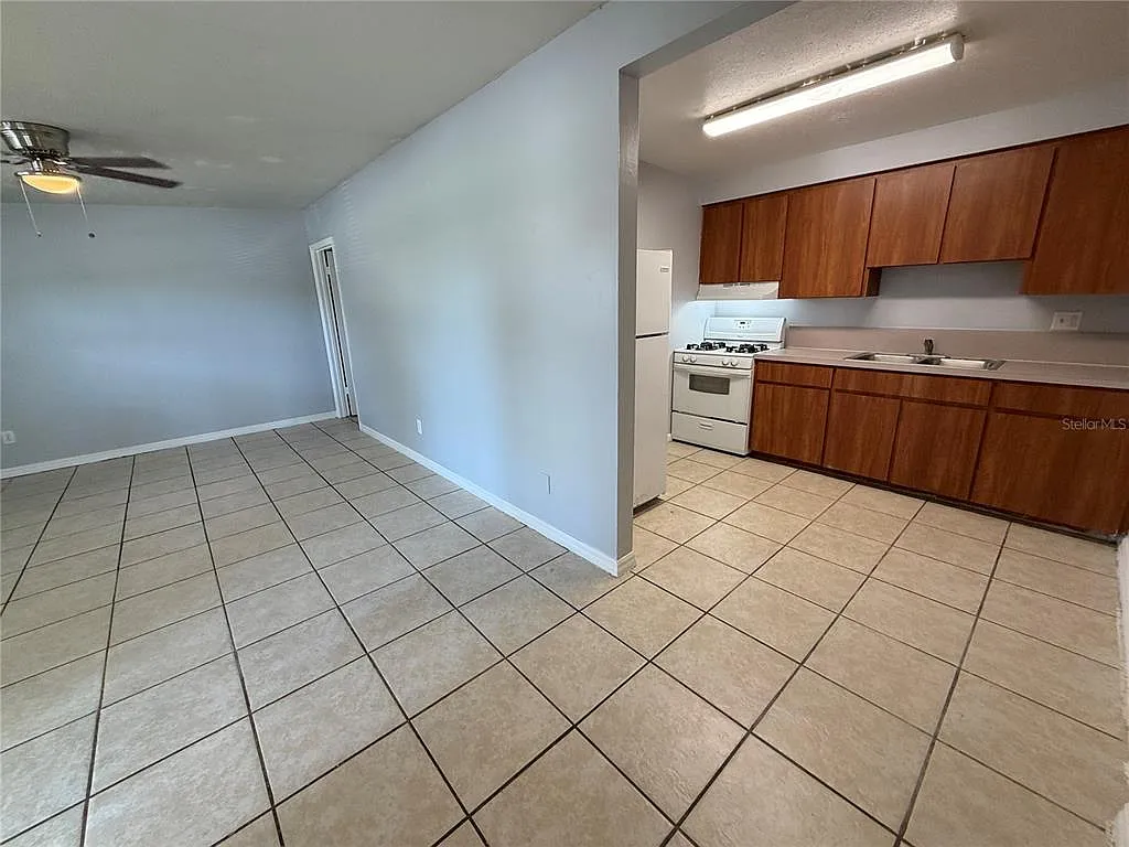 1 bed, 1.0 bath, 644 sqft, $1,065 — Photo 4