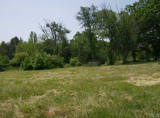 Carver Dr, Roxboro, NC 27573