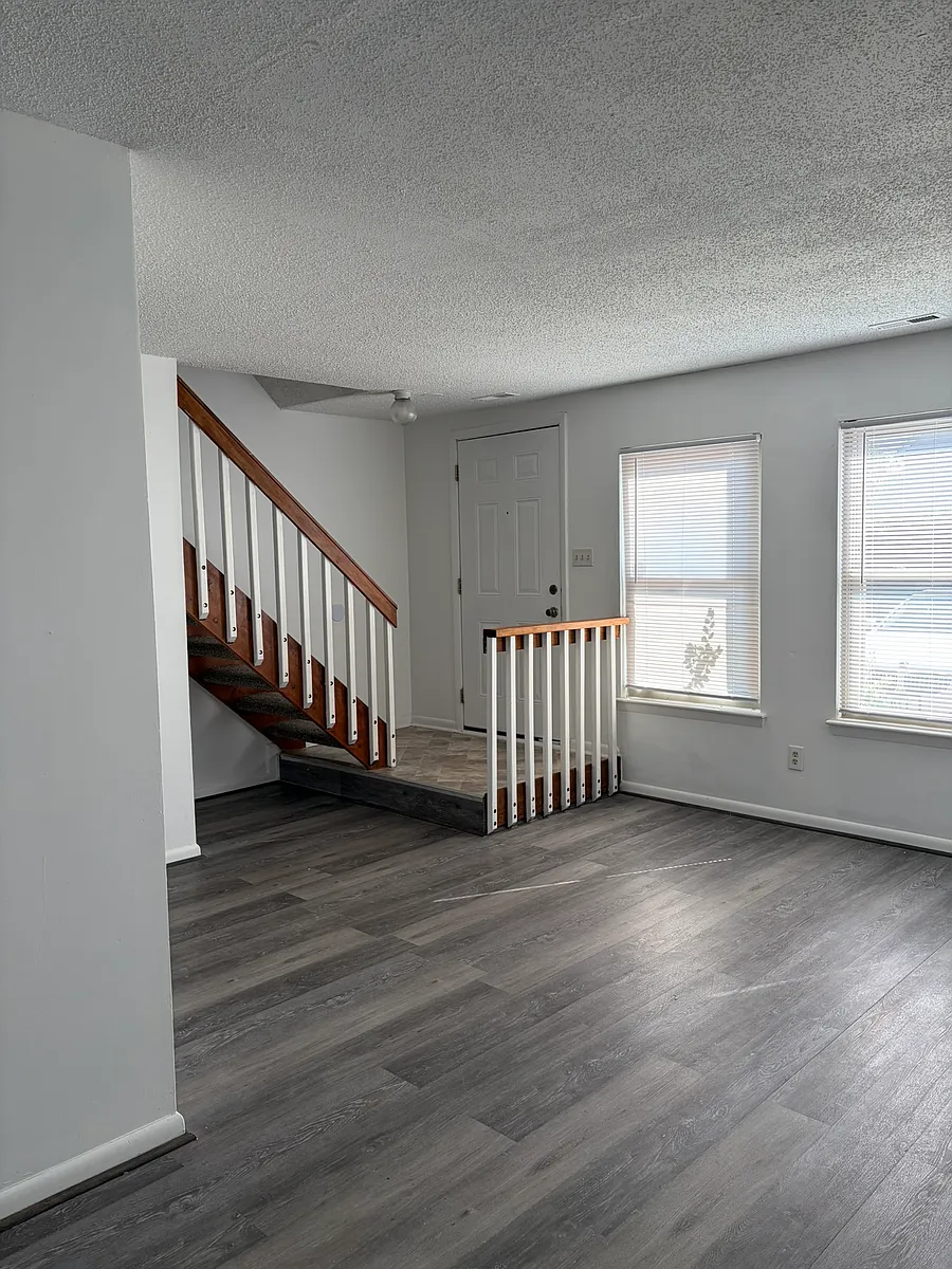 Building Photo - 771 Hecate Dr #771