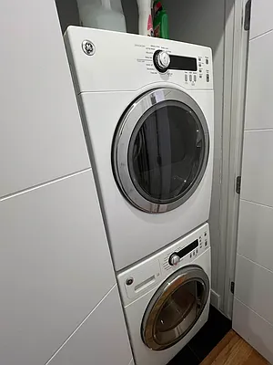 Rented by Oxford Property Group | media 19