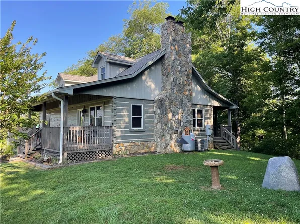 301 Hannah Drive, Grassy Creek, NC 28631